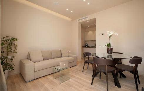 orianahomel en new-two-room-and-three-room-apartments-in-the-center-of-the-city-of-rome-turin-udine-verona 011